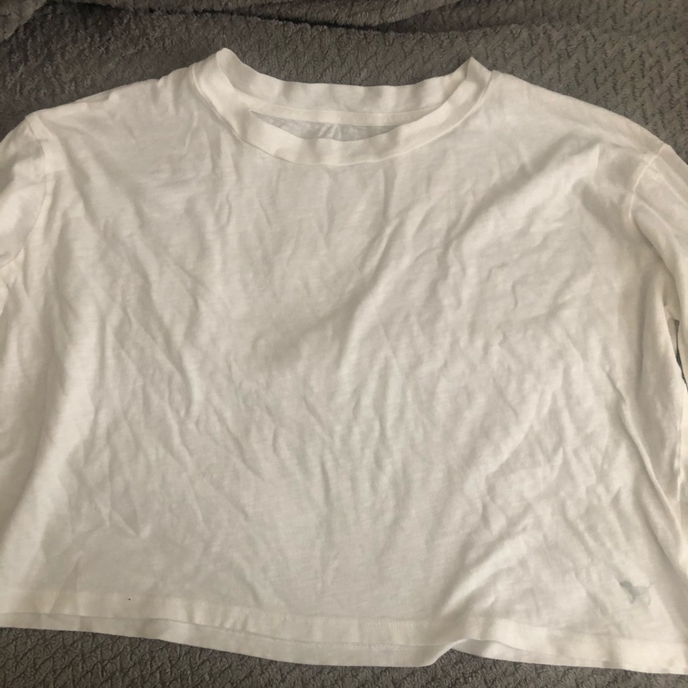 White PINK cropped long sleeve top